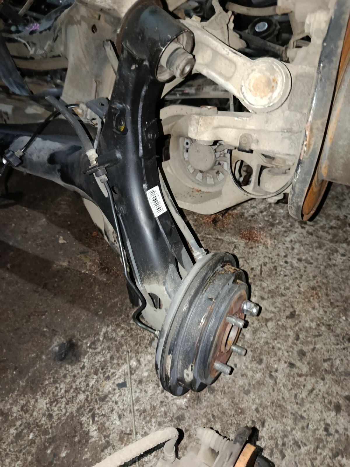 Балка подвески на Honda N-Box JF1 S07A Фото 2