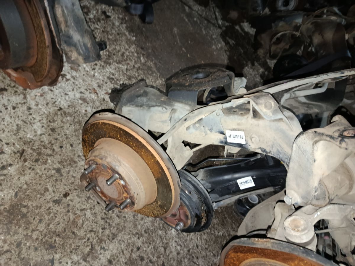 Балка подвески на Honda Stepwgn RK2 R20A Фото 5