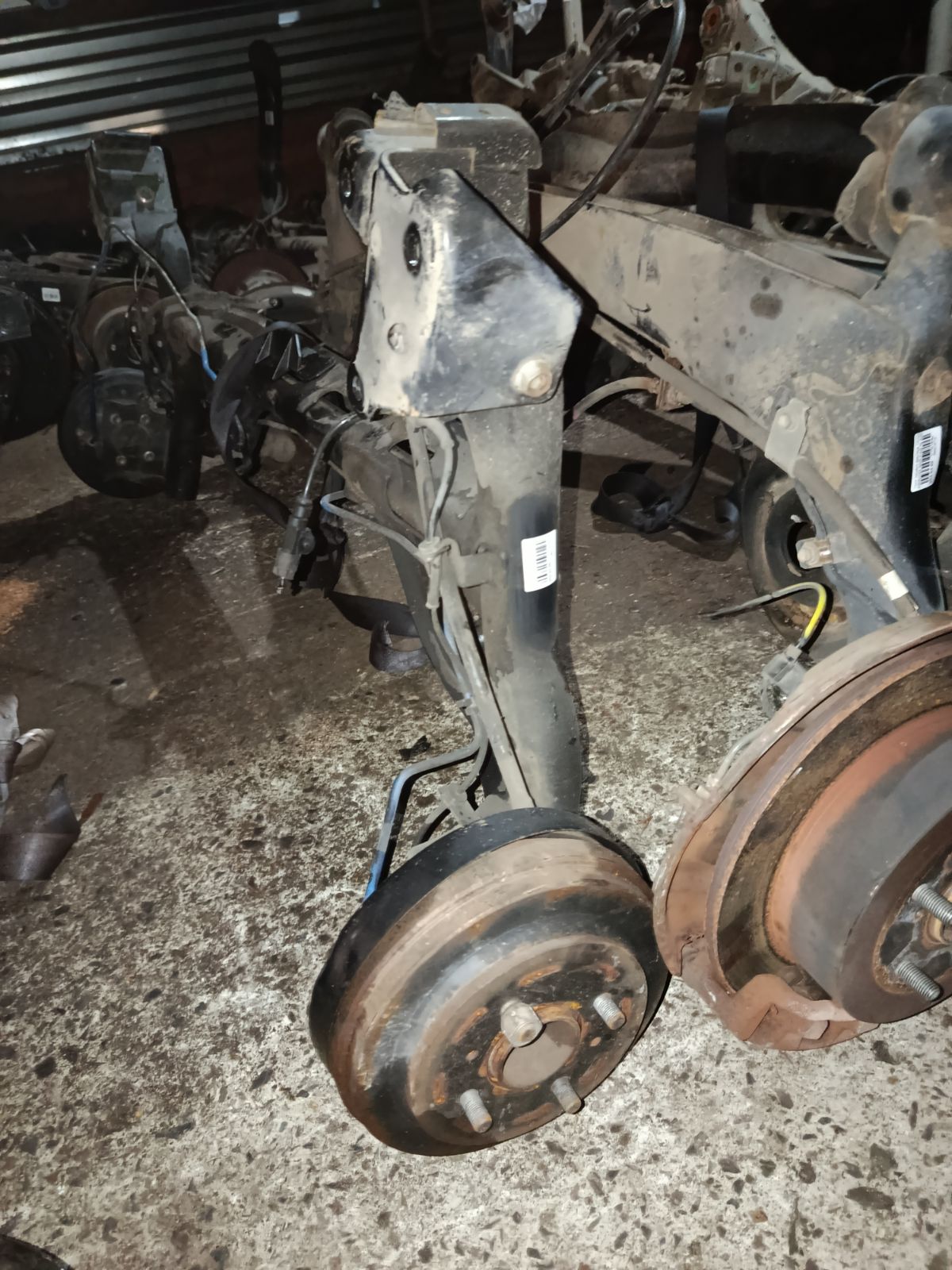 Балка подвески на Nissan Tiida Latio SC11 HR15DE Фото 5