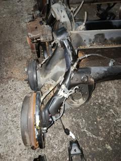 Балка подвески на Toyota Ractis NCP120 1NZ-FE Фото 2