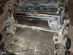 Балка подвески на Daihatsu Move LA100S KF-VE Фото 6