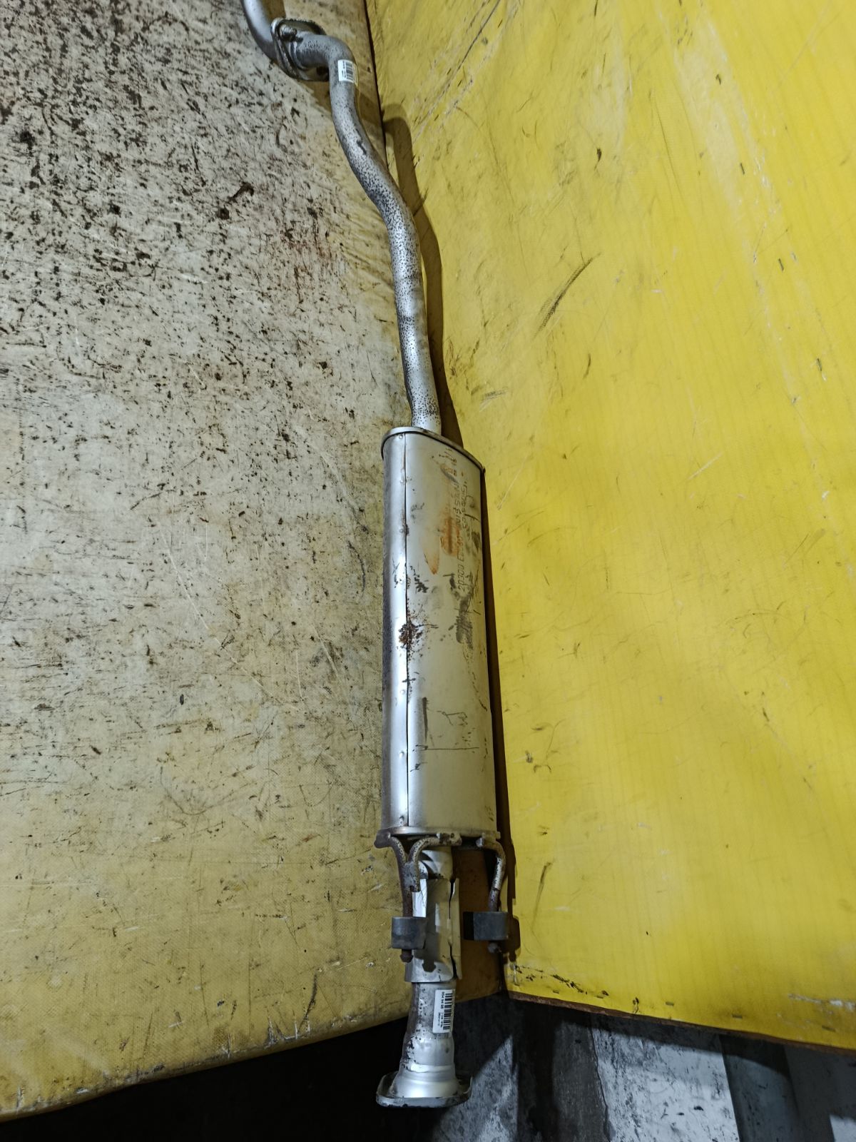 Глушитель на Nissan Tiida Latio SC11 HR15DE Фото 4