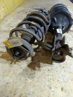 Стойка амортизатора на Nissan Ad Van VFY11 QG15DE Фото 5