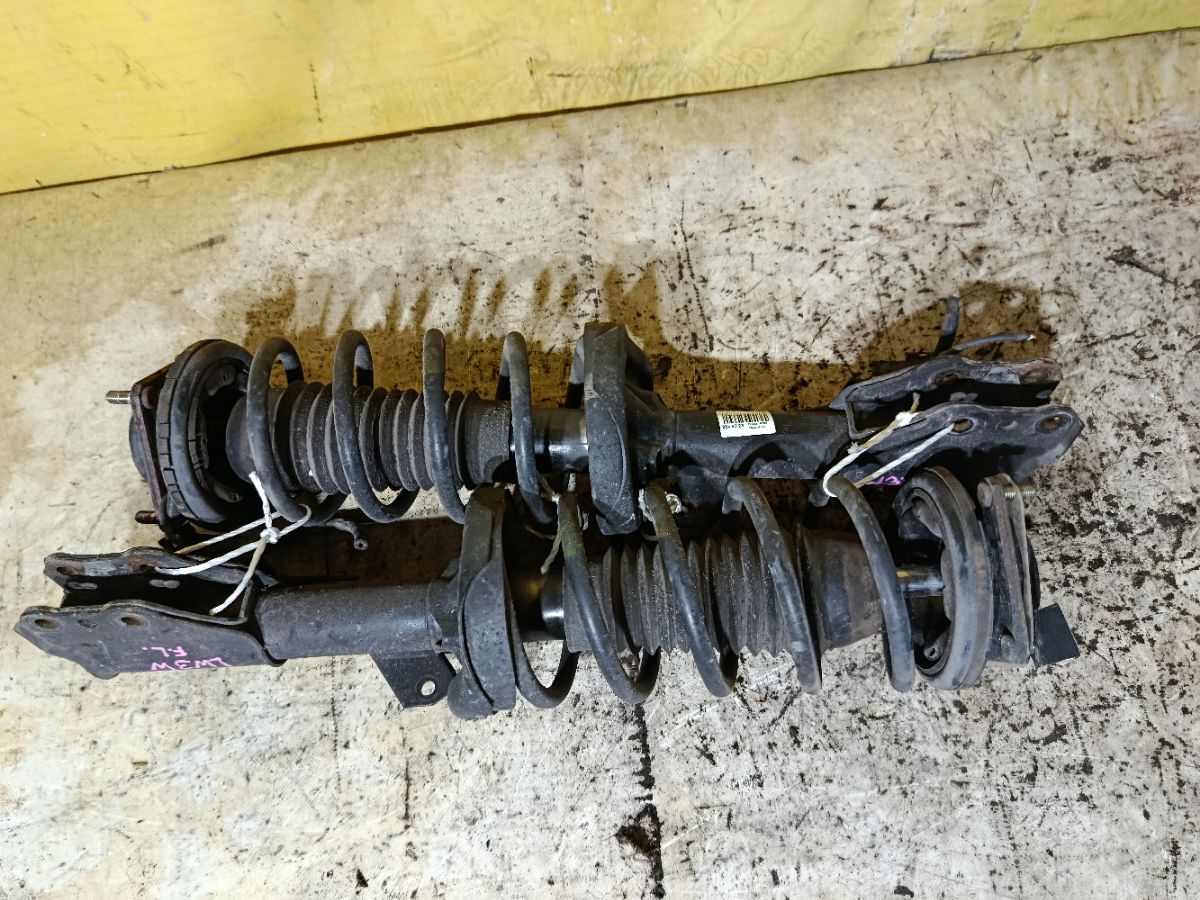 Стойка амортизатора на Mazda Mpv LW3W L3 Фото 1