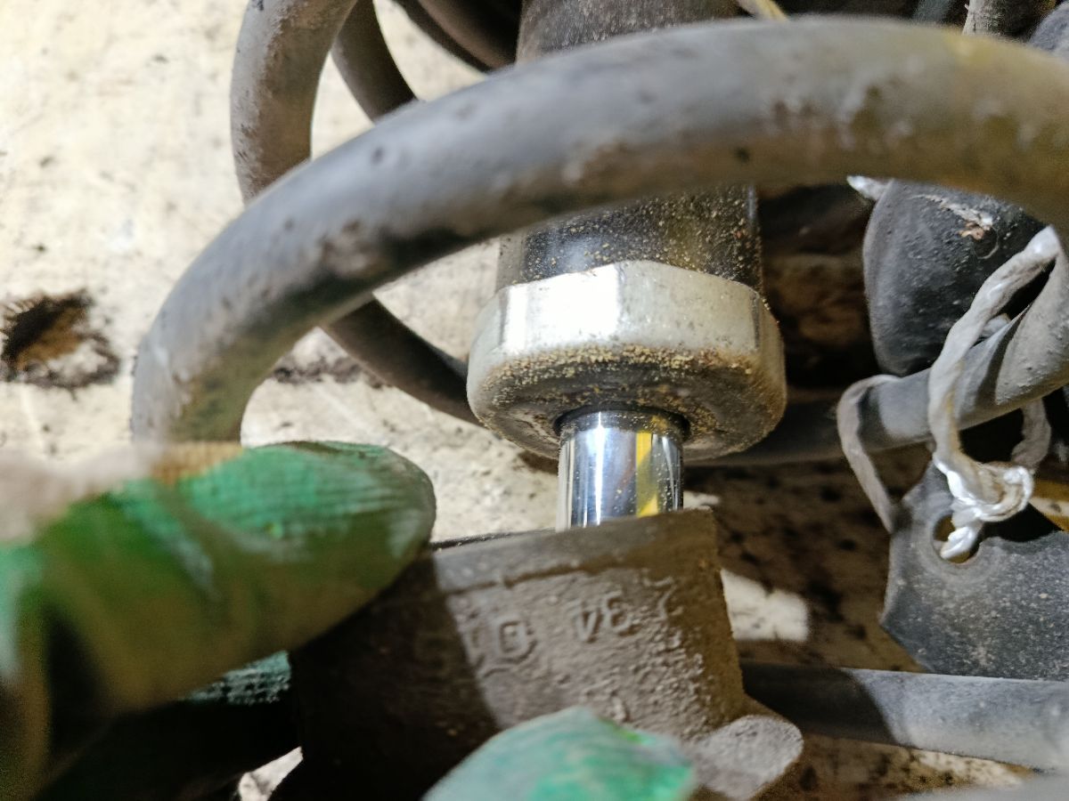 Стойка амортизатора на Mazda Mpv LW3W L3 Фото 4