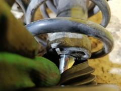 Стойка амортизатора на Daihatsu Move LA150S KF-VE Фото 5