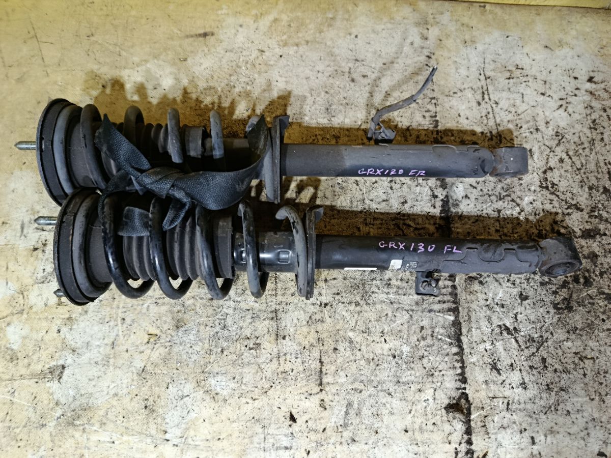 Стойка амортизатора 48520-22701, 48510-22A91 на Toyota Mark X GRX130 4GR-FSE Фото 1