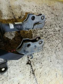 Стойка амортизатора на Honda Stepwgn RK5 R20A Фото 4