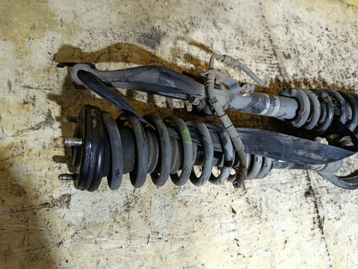 Стойка амортизатора на Mazda Atenza Wagon GHEFW LF-VD Фото 4