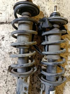 Стойка амортизатора на Honda N-Box JF1 S07A Фото 3