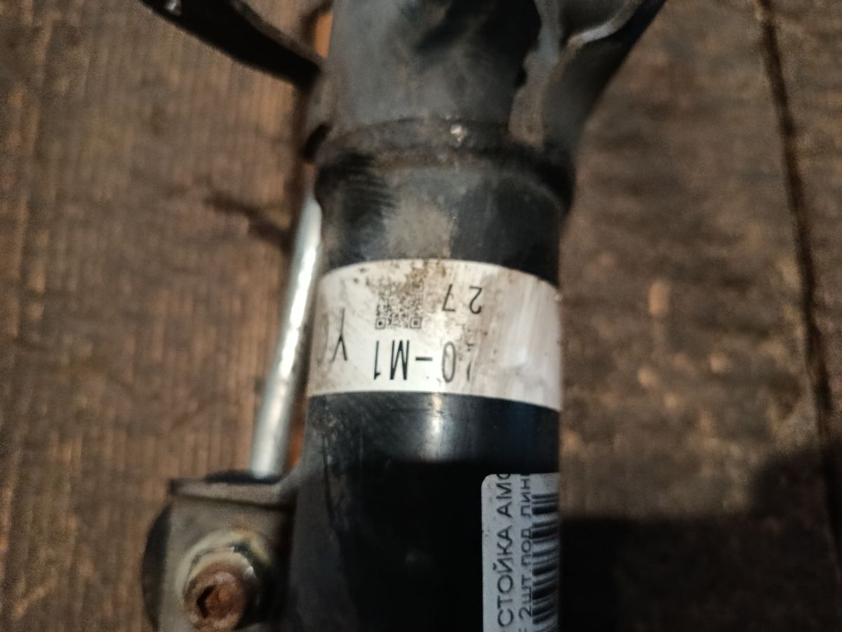 Стойка амортизатора на Honda N-Box JF1 S07A Фото 8