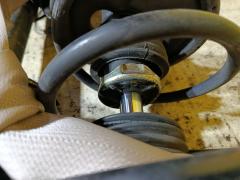 Стойка амортизатора на Nissan Ad Van VFY11 QG15DE Фото 6