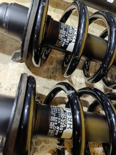 Стойка амортизатора 48510-22B11, 48520-22721, 48530-22691 на Toyota Mark X GRX130 4GR-FSE Фото 4