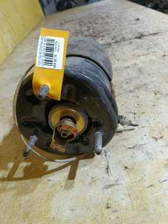 Стойка амортизатора 48010-50110 на Toyota Celsior UCF31 3UZ-FE Фото 3