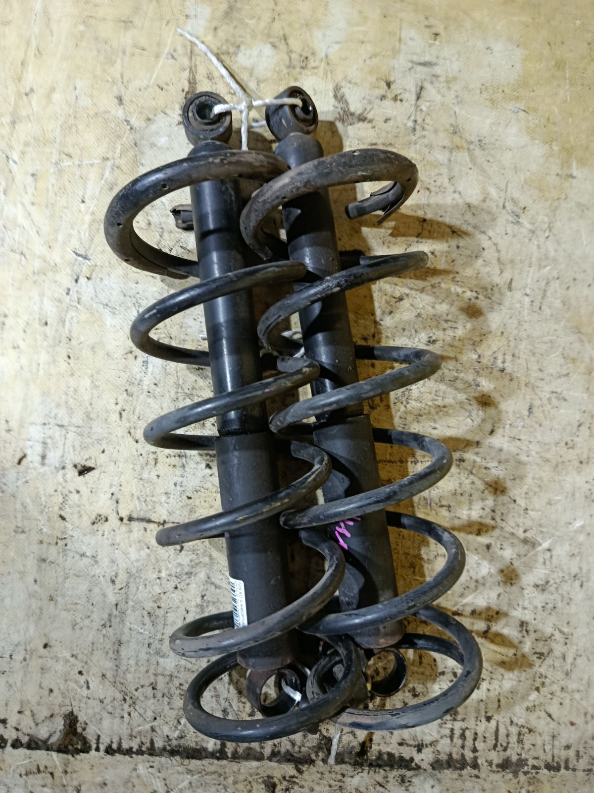 Амортизатор на Nissan Ad Van VY11 Фото 2