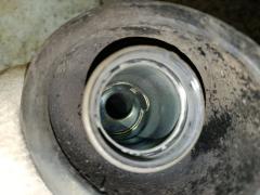 Заливная горловина топливного бака на Nissan March AK12 CR12DE Фото 3