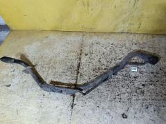 Заливная горловина топливного бака 77201-28240, 77201-28290 на Toyota Noah AZR60G 1AZ-FSE Фото 2