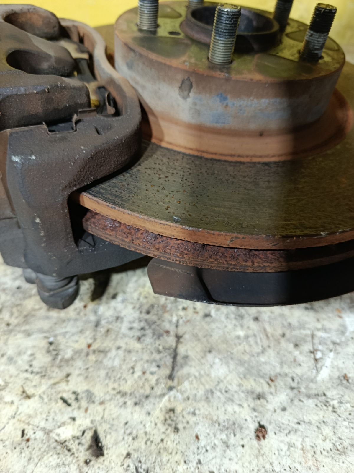 Ступица на Subaru Legacy Wagon BP5 EJ203 Фото 2