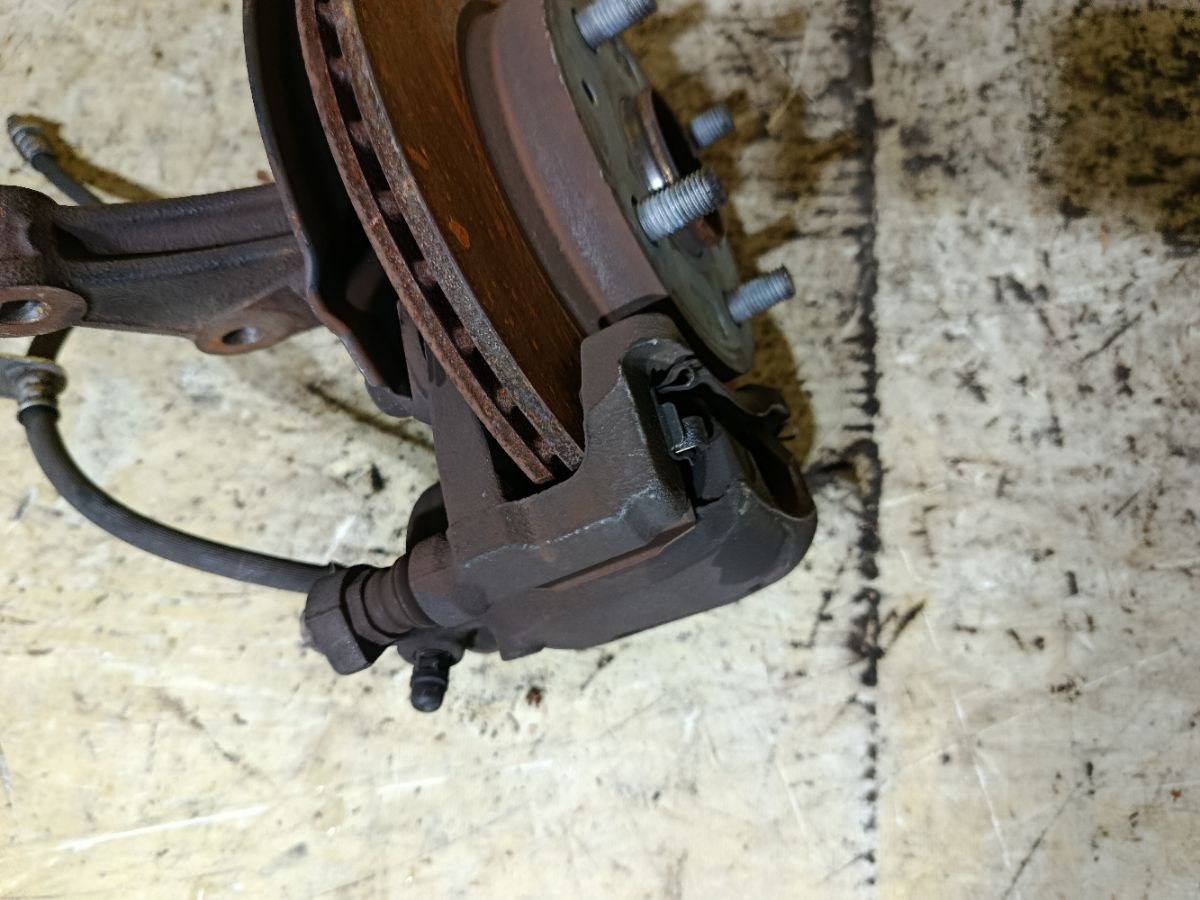 Ступица на Daihatsu Move LA150S KF-VE Фото 3