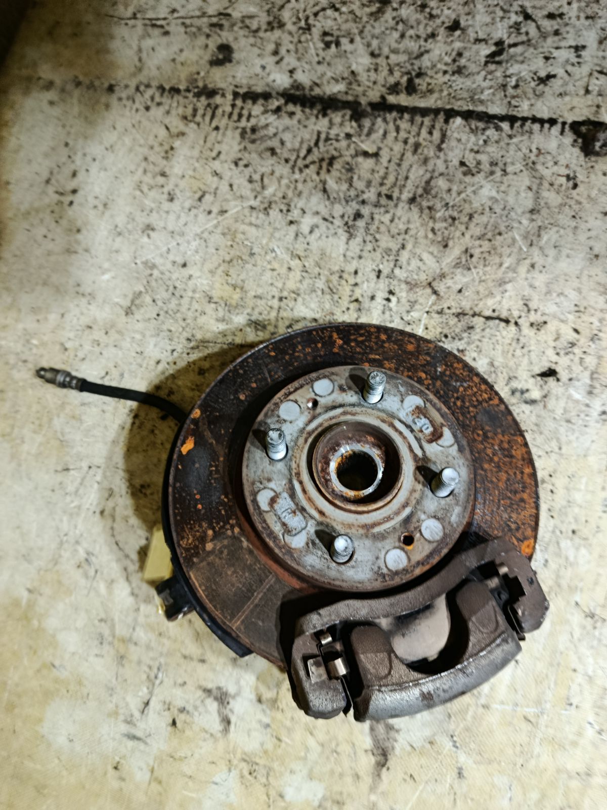 Ступица на Daihatsu Move LA150S KF-VE Фото 1