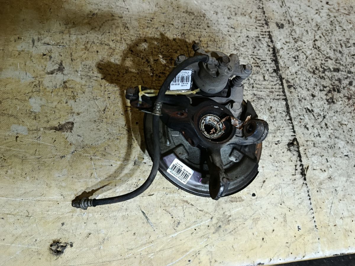 Ступица на Daihatsu Move LA100S KF-VE Фото 3