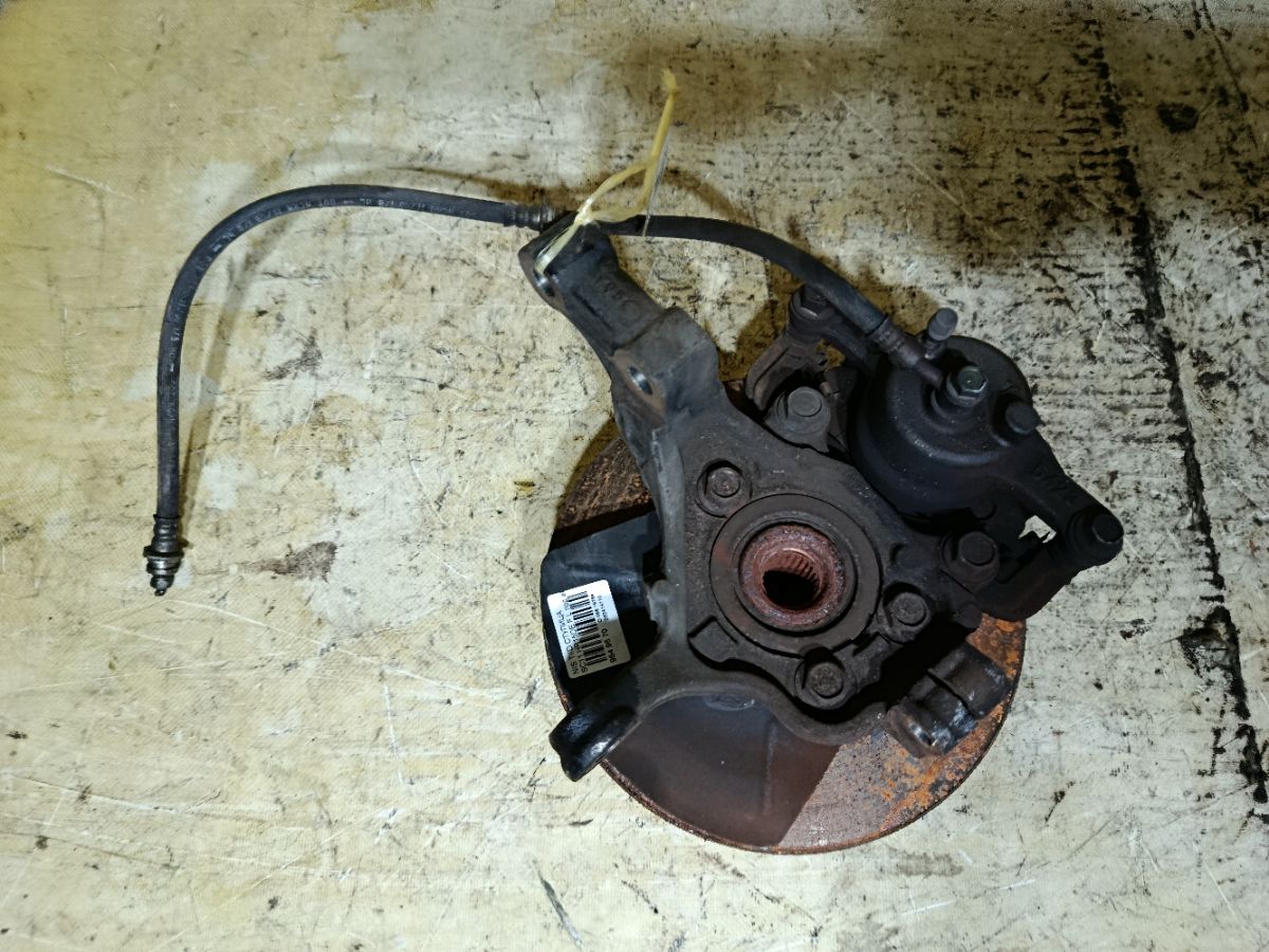 Ступица на Nissan Tiida Latio SC11 HR15DE Фото 3