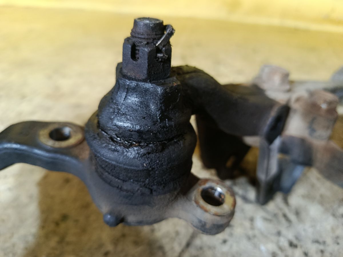 Рычаг 48068-22130, 48068-22140, UQ-075-8542 на Toyota JZX100 1JZ-GE Фото 3