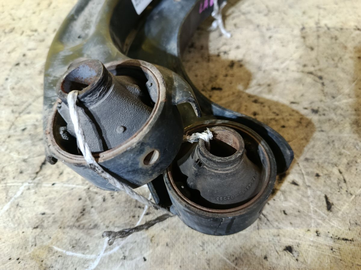 Рычаг на Daihatsu Tanto LA600S KF-VE Фото 3