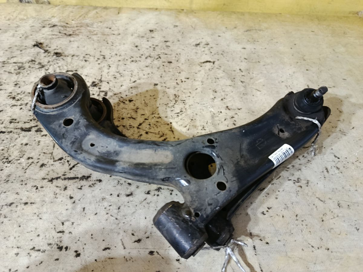 Рычаг на Daihatsu Tanto LA600S KF-VE Фото 1