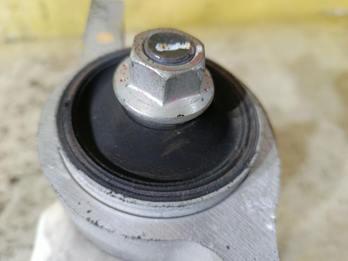 Рычаг 48620-30290, UQ-075-2262 на Toyota Mark X GRX120 4GR-FSE Фото 3