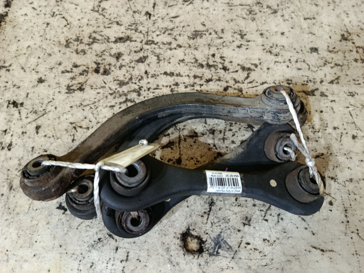 Рычаг на Mazda Atenza Wagon GHEFW LF-VD Фото 1