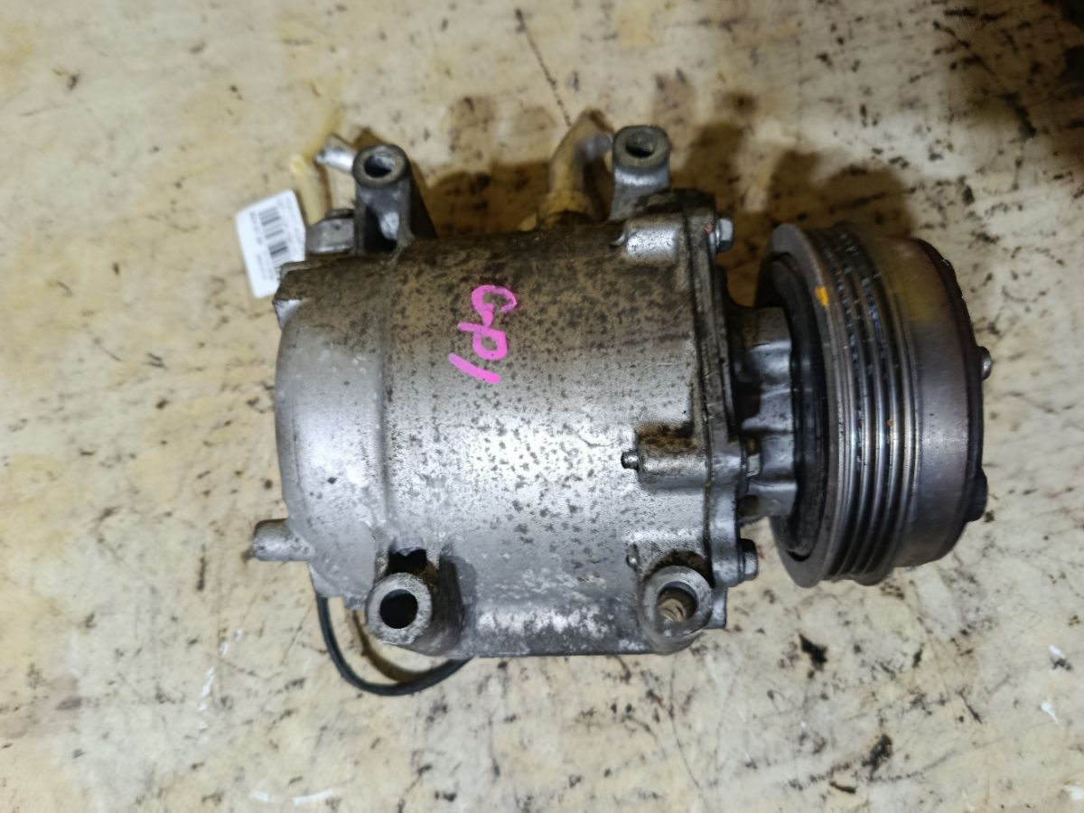 Компрессор кондиционера на Honda Fit Hybrid GP1 LDA Фото 7