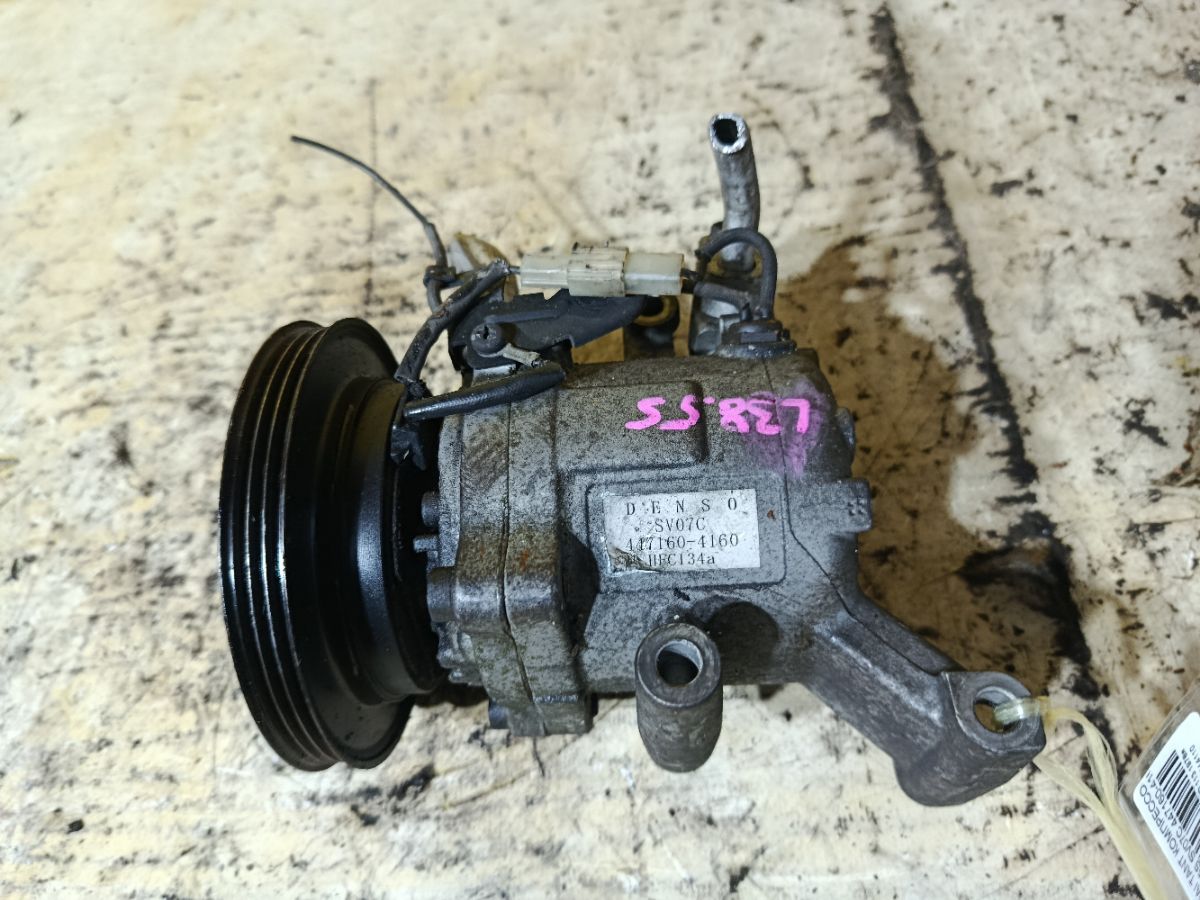 Компрессор кондиционера на Daihatsu Tanto L385S Фото 1