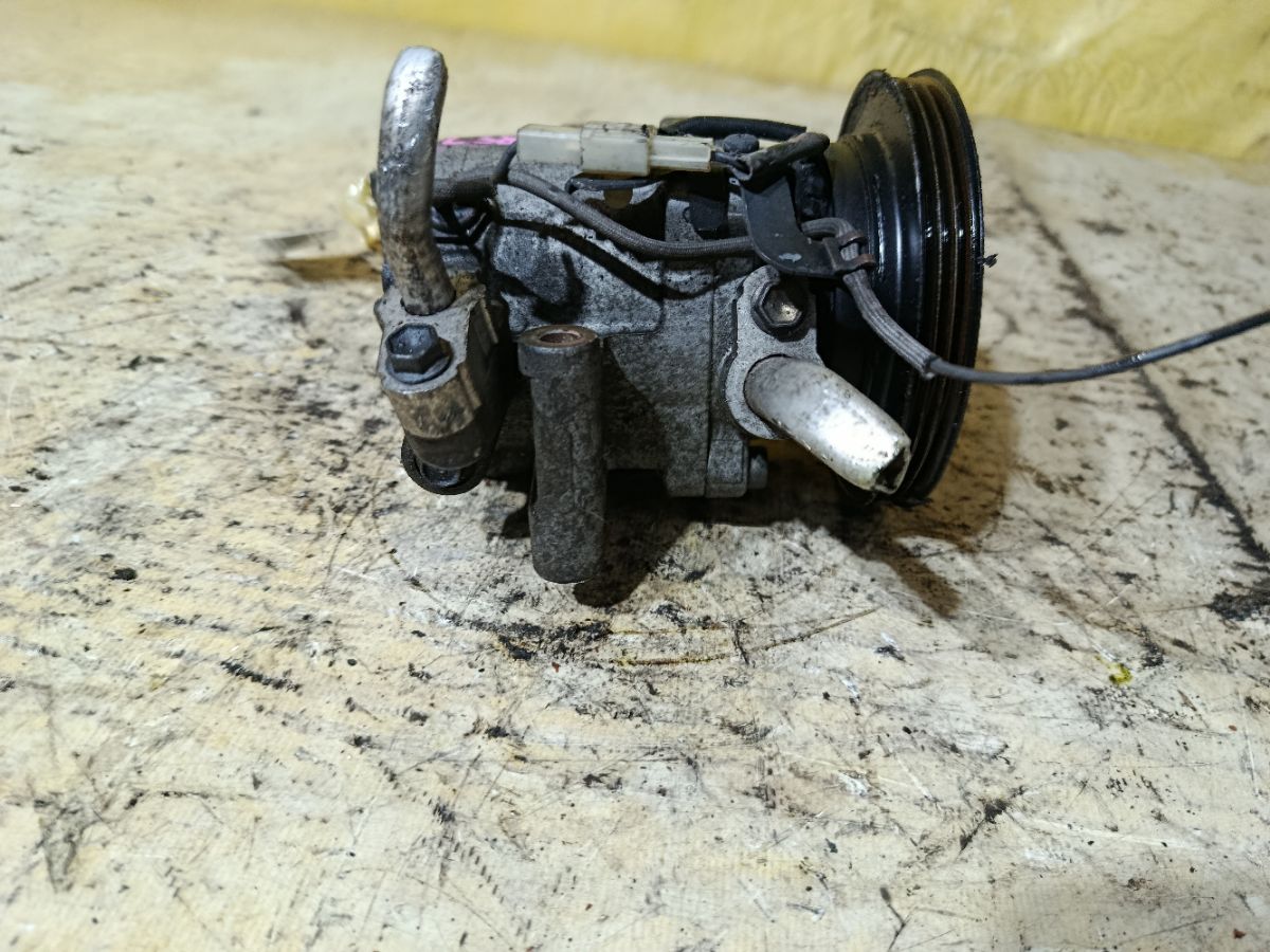 Компрессор кондиционера на Daihatsu Tanto L385S Фото 3