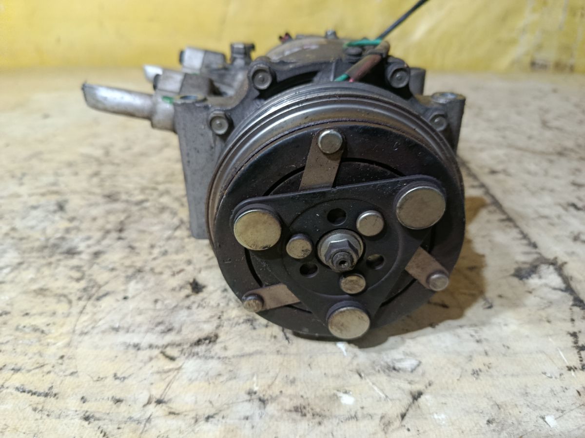 Компрессор кондиционера на Honda Freed Hybrid GP3 LEA Фото 5