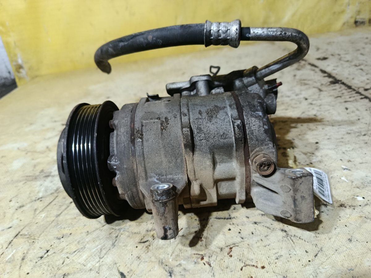 Компрессор кондиционера на Honda Stepwgn RK1 R20A Фото 2