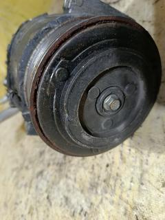 Компрессор кондиционера на Nissan Serena FC26 MR20DD Фото 7