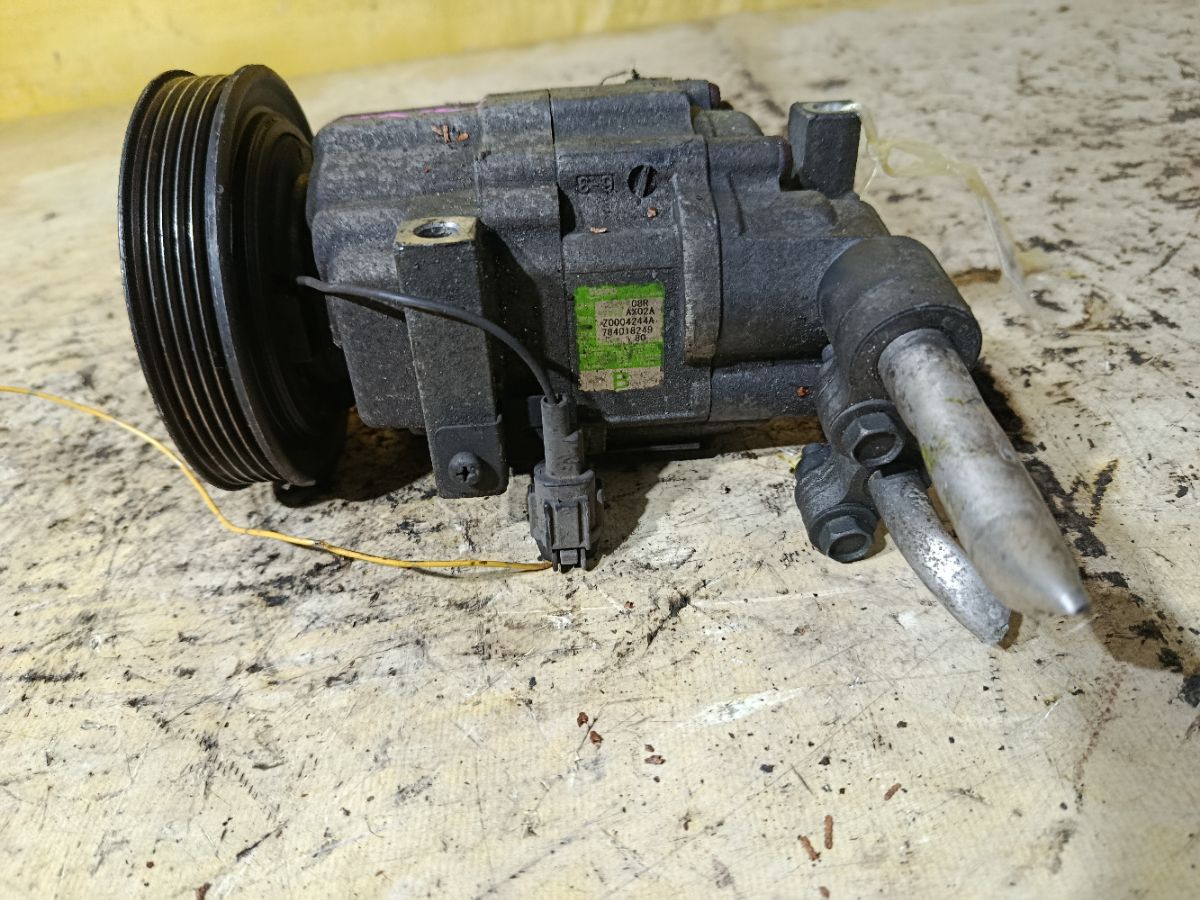 Компрессор кондиционера 92600-AX02A на Nissan March AK12 CR12DE Фото 5