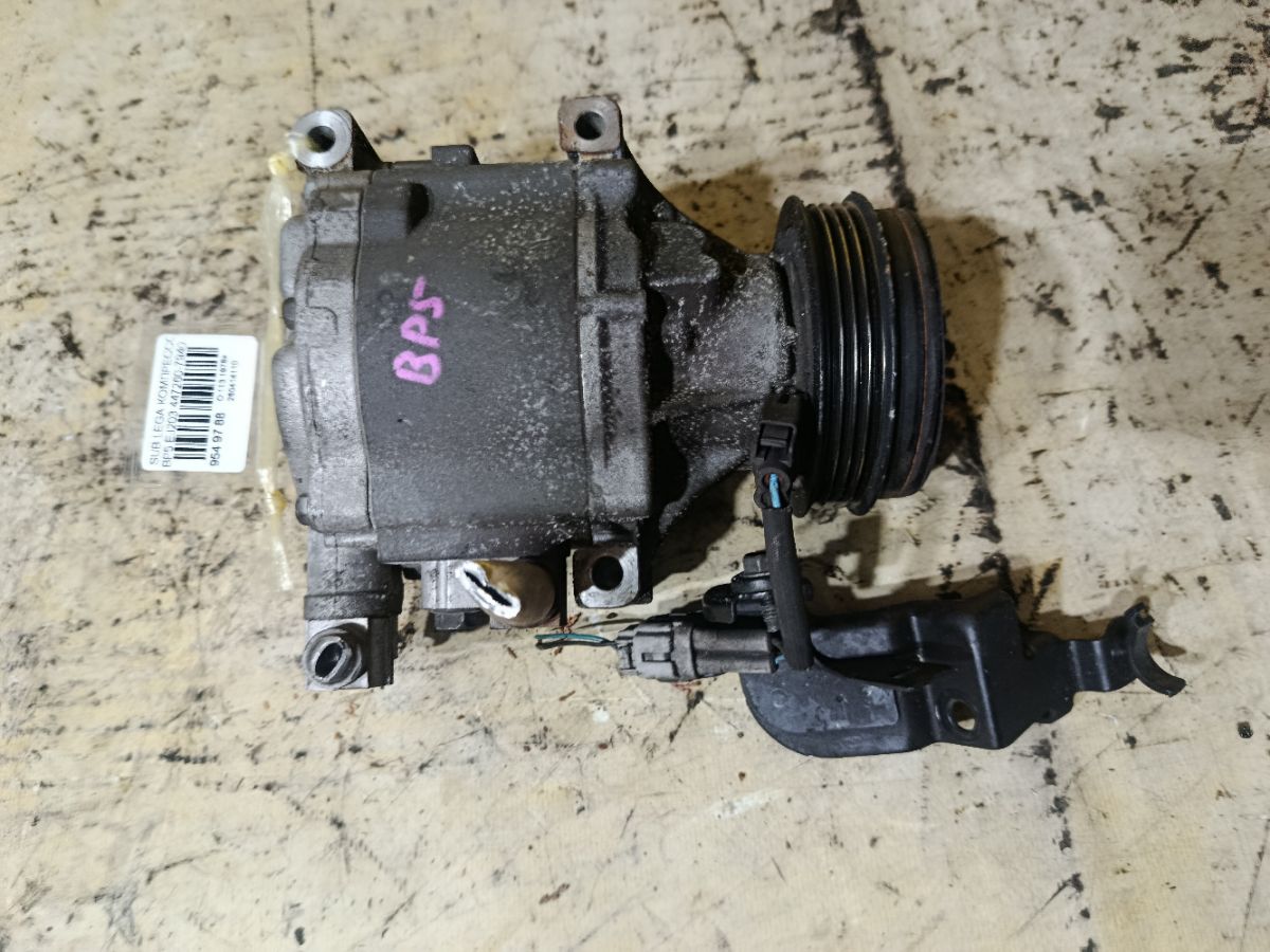 Компрессор кондиционера 447260-7940 на Subaru Legacy Wagon BP5 EJ203 Фото 1