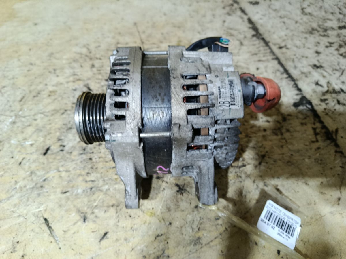 Генератор 23100-3HD1A на Nissan Note E12 HR12DDR Фото 1