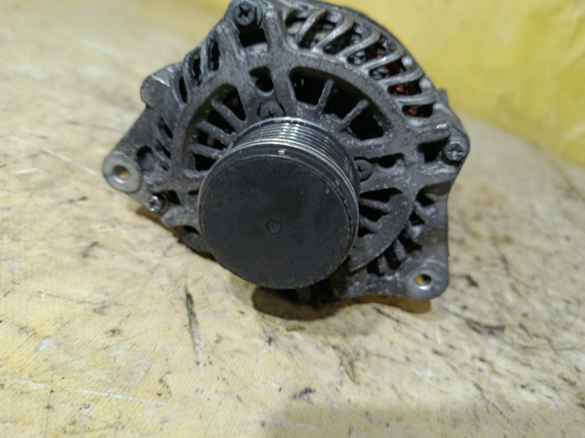 Генератор 23100-3HD1A на Nissan Note E12 HR12DDR Фото 4