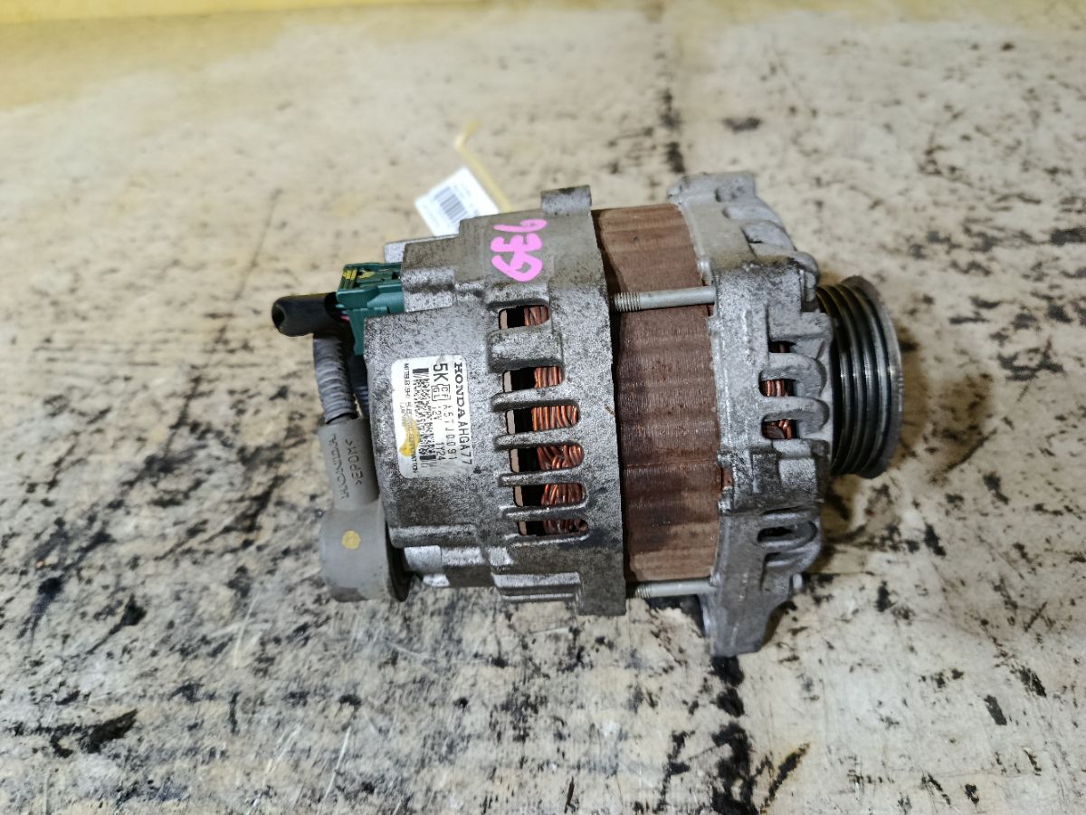 Генератор на Honda Fit GE6 L13A Фото 1