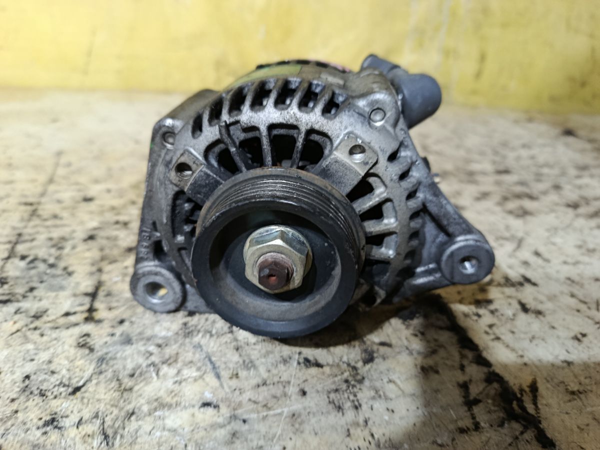 Генератор 27060-B2130 на Daihatsu Tanto LA600S KF-VE Фото 2