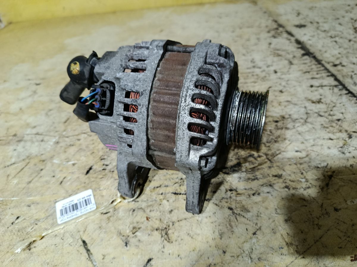 Генератор 23100-ED01A на Nissan Note E11 HR15DE Фото 1