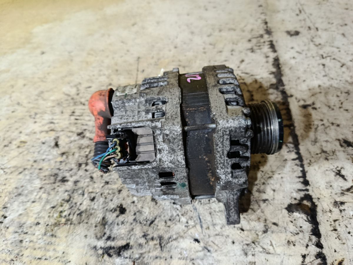 Генератор 23100-3HD1A на Nissan Note E12 HR12DDR Фото 1