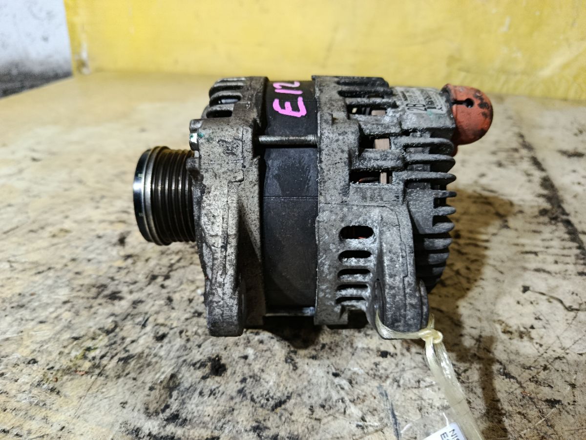 Генератор 23100-3HD1A на Nissan Note E12 HR12DDR Фото 4