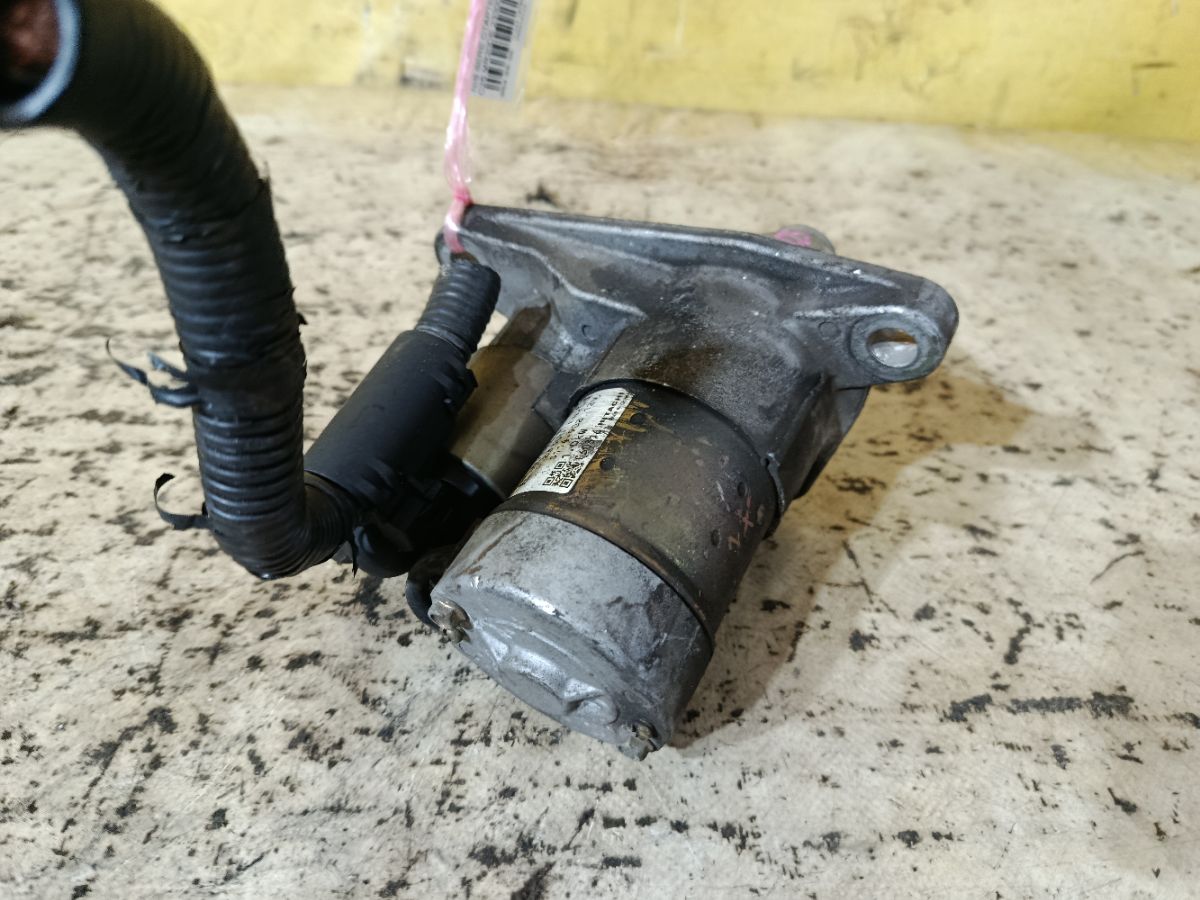 Стартер 23300-EN200 на Nissan Serena C25 MR20DE Фото 2
