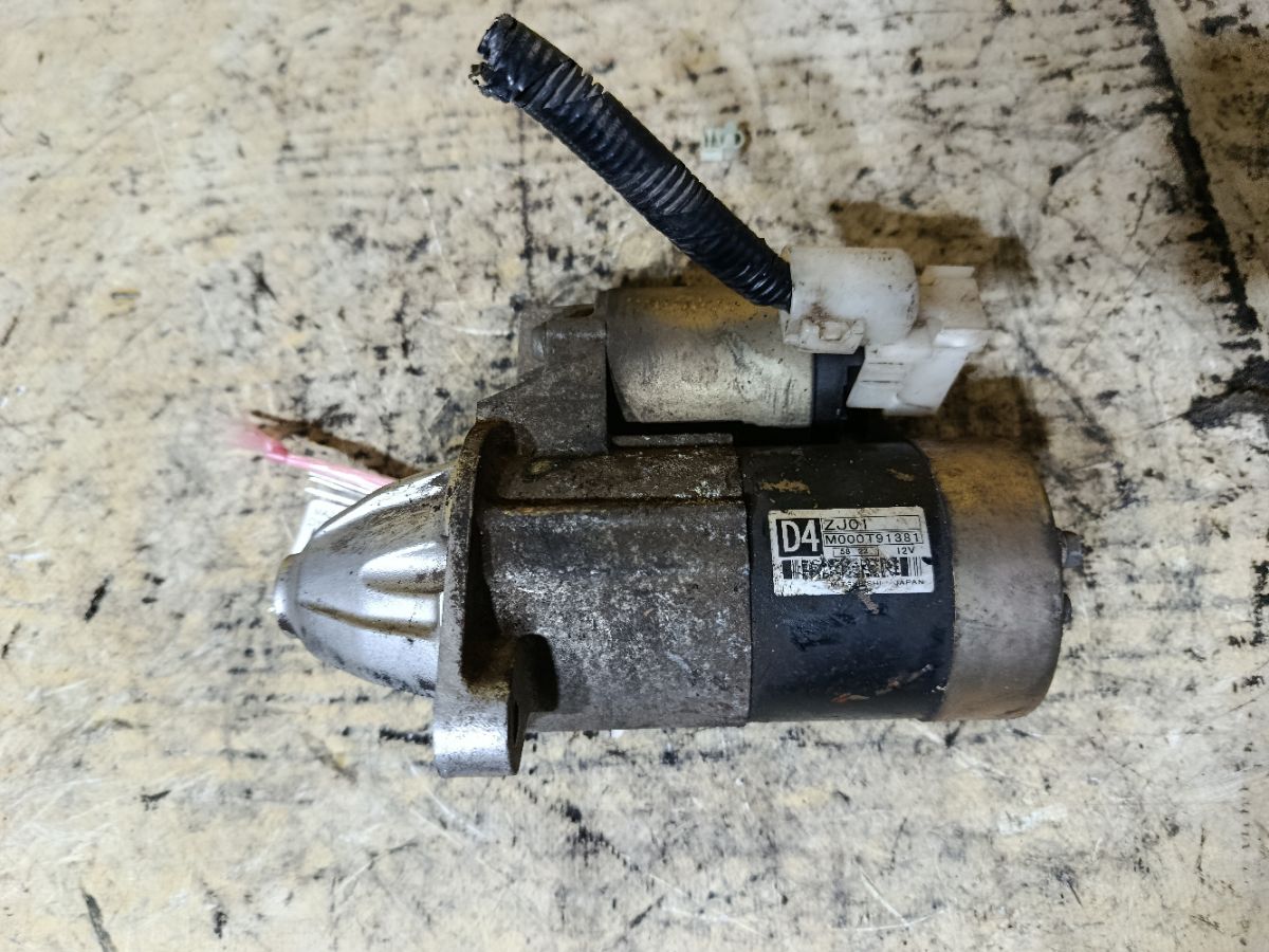Стартер 8EA738258-351, J5213043, M000T91381, M0T91381, ZJ01-18-400, ZJ01-18-400A на Mazda Demio DY3W ZJ-VE Фото 1