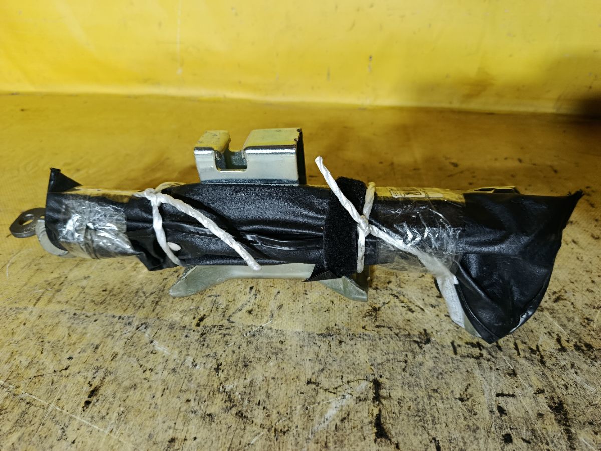 Домкрат на Nissan Serena CC25 Фото 2