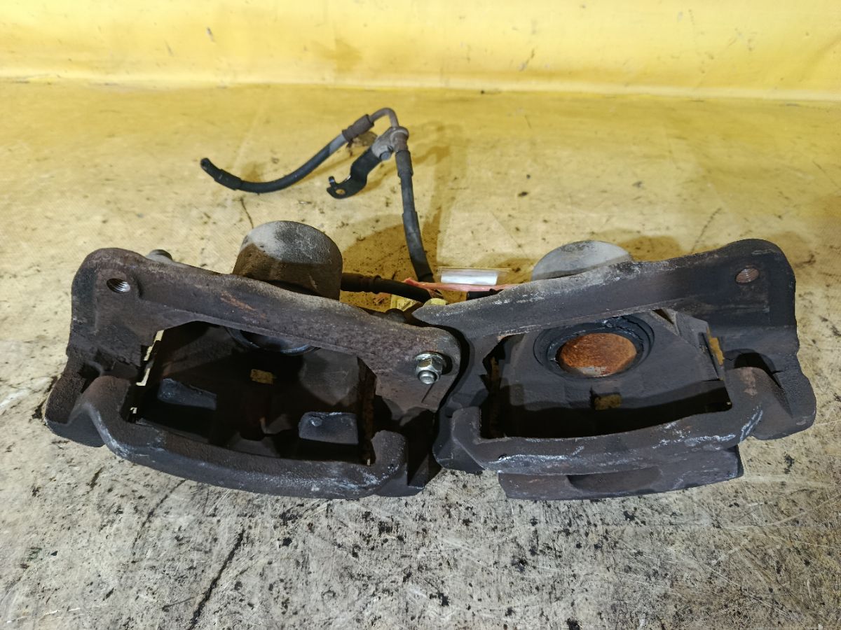 Суппорт на Mazda Atenza Wagon GHEFW LF-VD Фото 1